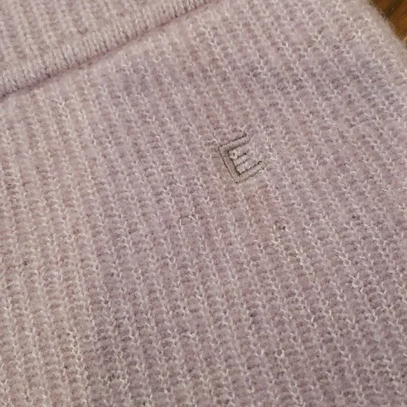 Everlane cozy stretch shorts - Picture 5 of 7